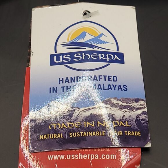 NWT US Sherpa Fleece Lined Earflap Hat Handcrafted In Nepal Tassels Winter Cap - Picture 6 of 9